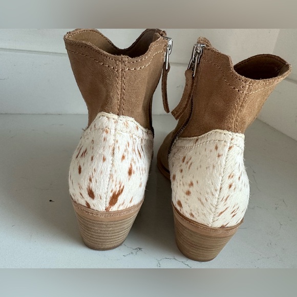 Dolce Vita Senica Dark Saddle Suede Bootie sz 6 - Picture 3 of 10